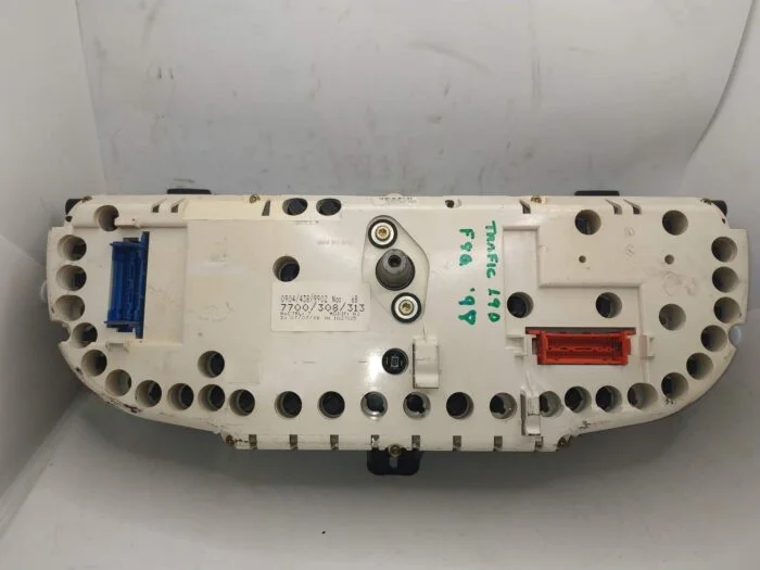 Cuadro de Instrumentos Renault Trafic 1.9D 1998