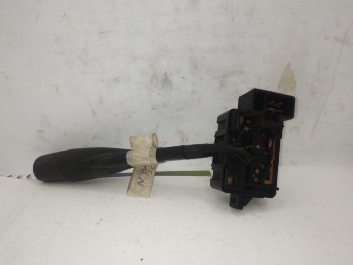 Mando dirección limpiaparabrisas Nissan Primera 1996