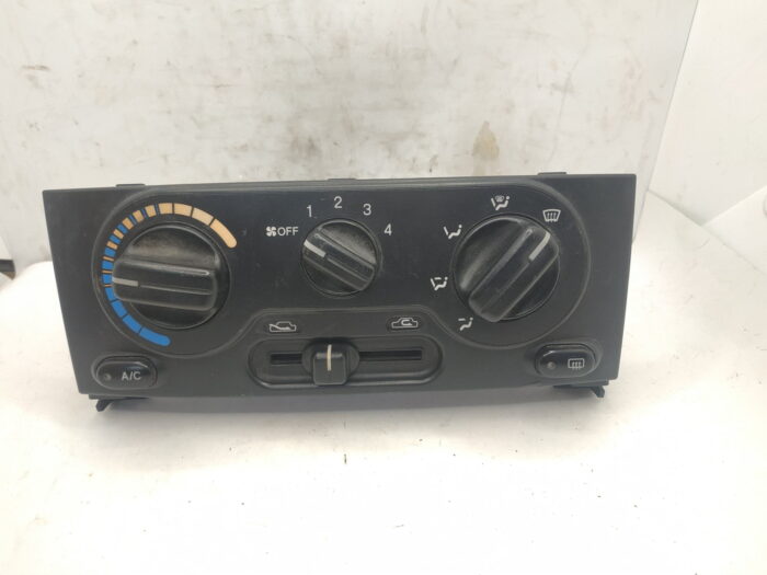 Mando calefacción y aire acondicionado Daewoo Lanos 2001