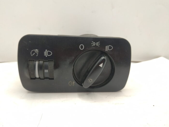 Mando luces con regulador altura y control brillo cuadro Audi A3