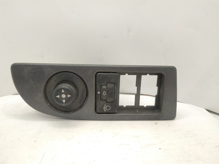 Boton mando retrovisor Citröen Xsara