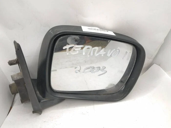 Retrovisor completo derecho Nissan Terrano 2003 negro