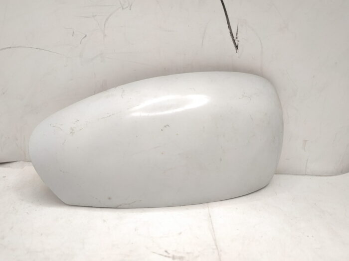 Carcasa tapa retrovisor izquierdo Peugeot 306 blanco
