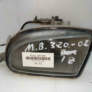Faro antiniebla delantero izquierdo Mercedes Benz E320 2002 con portalámparas