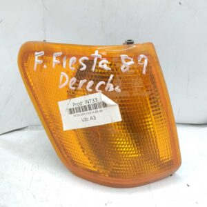 Piloto delantero derecho Ford Fiesta 1989 con portalámparas
