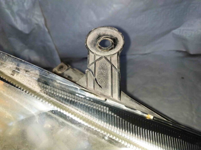 Faro delantero derecho Ford KA 1999