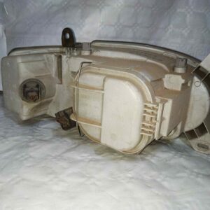 Faro delantero izquierdo Ford Escort 1995
