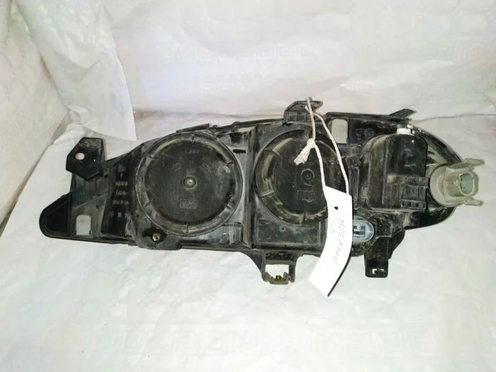 Faro delantero derecho Renault Megane I fase II 2002 con servomotor reg. altura faro
