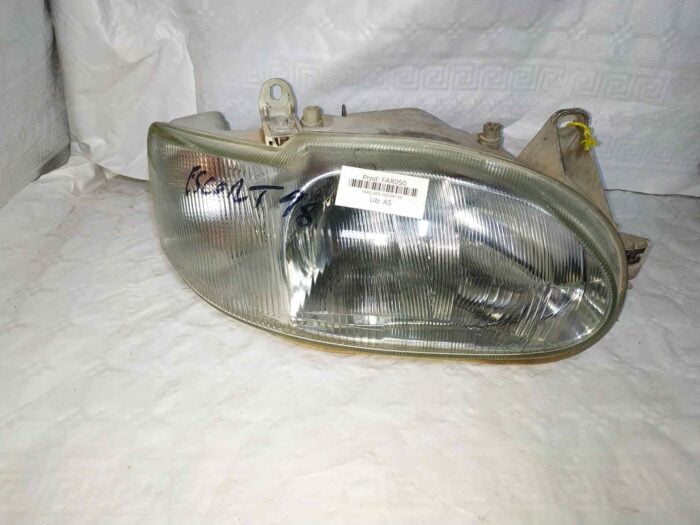 Faro delantero derecho Ford Escort 1998