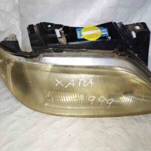 Faro delantero derecho Citröen Xsara 1999 falta tapa trasera