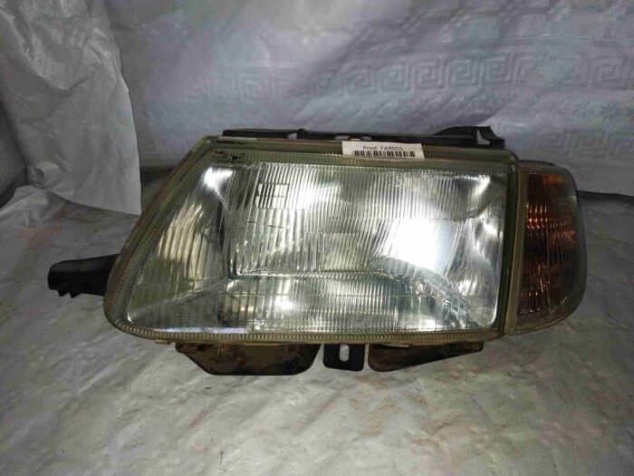 Faro delantero izquierdo Citröen Saxo 1998 con piloto intermitente