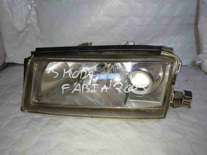 Faro delantero izquierdo Skoda Octavia 2005
