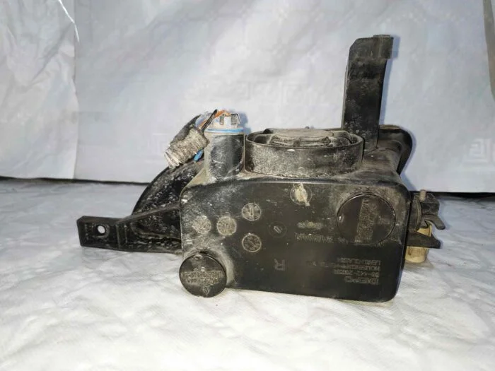 Faro Antiniebla delantero derecho Opel Zafira A 1998