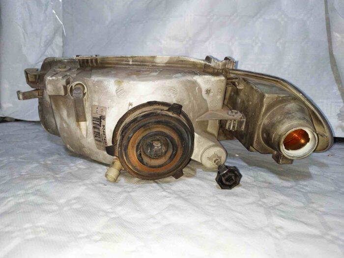 Faro delantero derecho Opel Astra F con piloto intermitente 1996