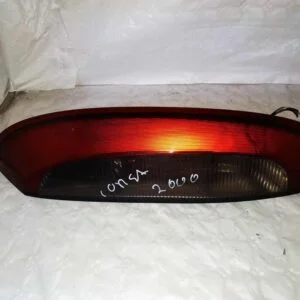 Piloto trasero derecho Opel Corsa C 2000 con portalámparas