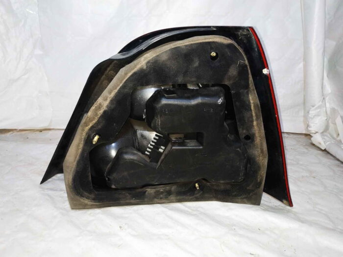 Piloto trasero izquierdo Rover 200 1998 con portalámparas