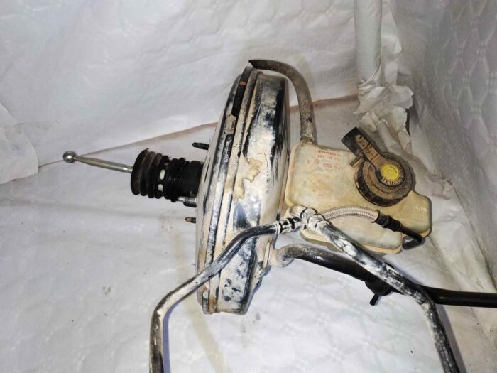 Servofreno con bomba de freno, depósito y tuberías Volkswagen Touran (1T1) 1.9 TDI