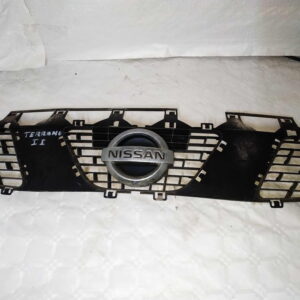 Parrilla rejilla frontal delantera Nissan Terrano II R20