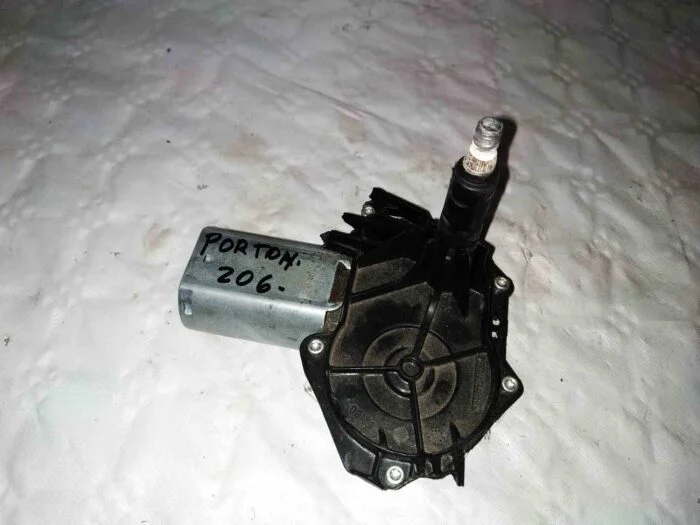 Motor limpiaparabrisas trasero Peugeot 206