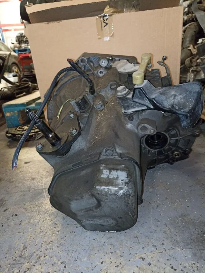 Caja de cambios Peugeot 307 9DS3 1.6 gasolina 2005 motor NFU