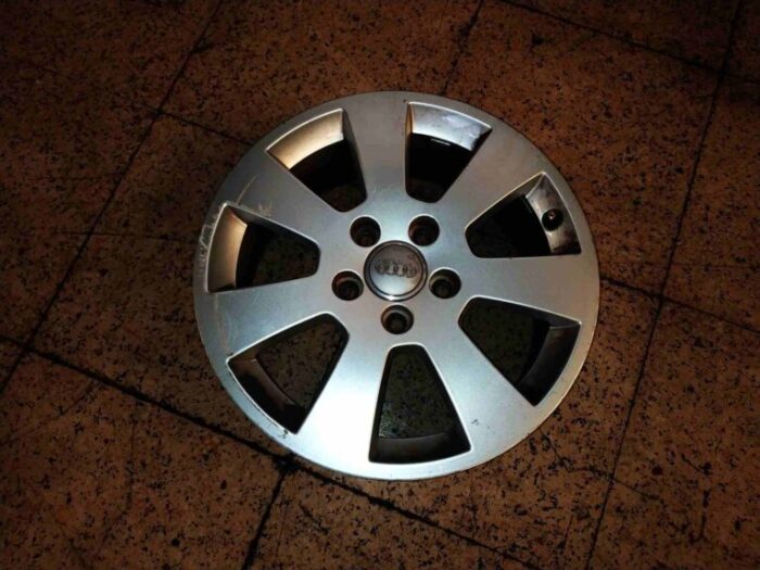 Llanta Audi A3 8P 2005