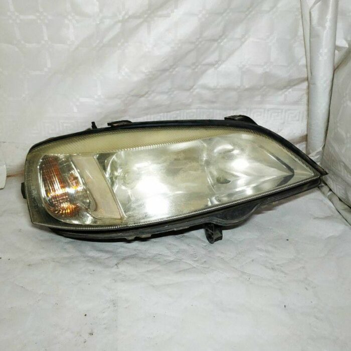 Faro delantero derecho Opel Astra G 2000