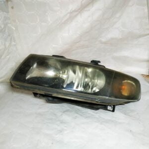 Faro delantero izquierdo Seat Toledo (1m2)