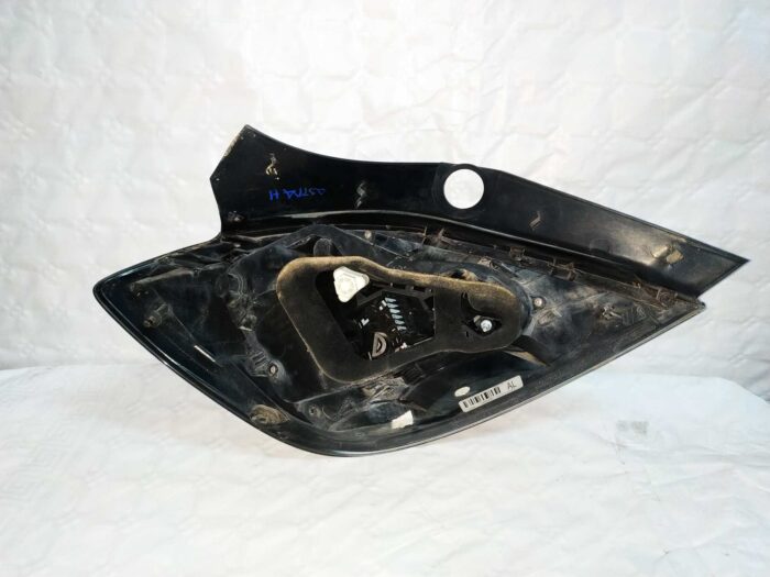 Piloto trasero derecho Opel Astra H 2008