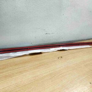 Moldura puerta delantera izquierda imprimación Volkswagen Golf IV