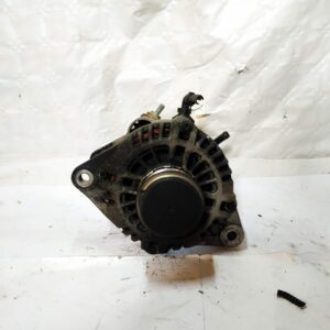 Alternador Kia Carnival II año 2005 motor J3