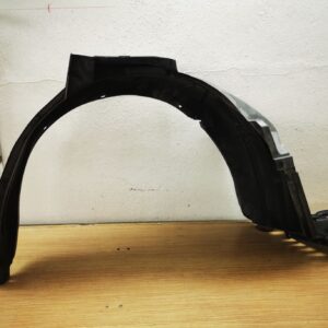 Arco da roda dianteira esquerda Honda Jazz GD