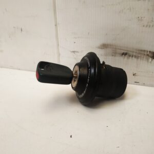 Tapón deposito combustible con llave Ford Escort