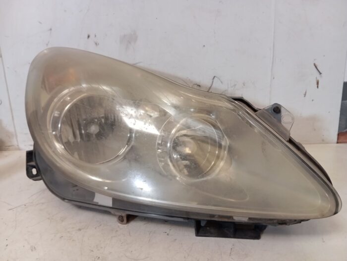 Faro delantero derecho Opel Corsa D