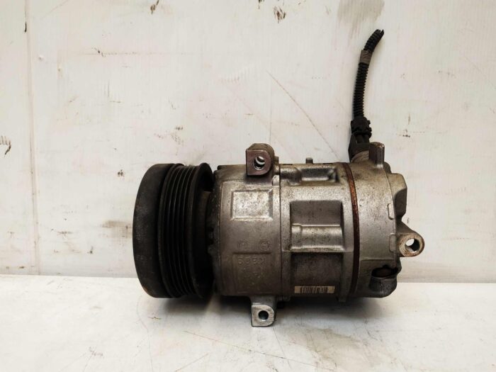 Compressor de ar condicionado Opel corsa C motor 2003 G-Z12XE