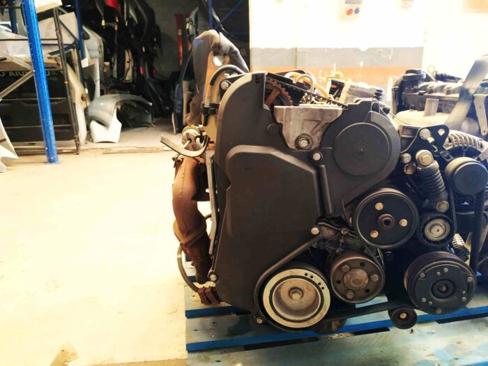 Motor completo Renault Megane I 1.9 dTi 98cv 2001