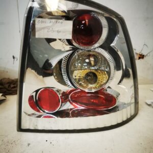 Lanterna traseira direita Opel Astra G com porta-lâmpada