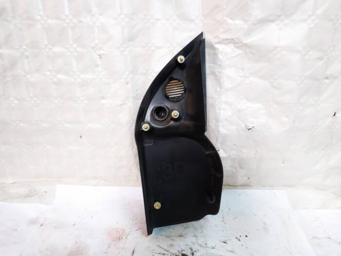 Acabamento interior porta direita Opel Corsa C