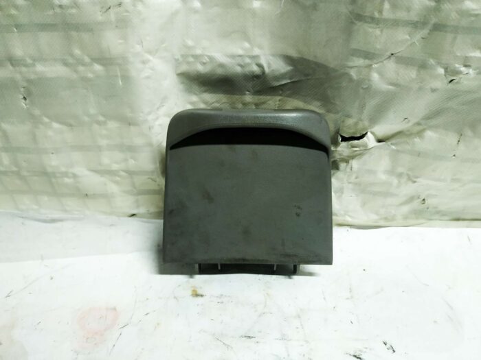 Porta-luvas do Nissan Almera