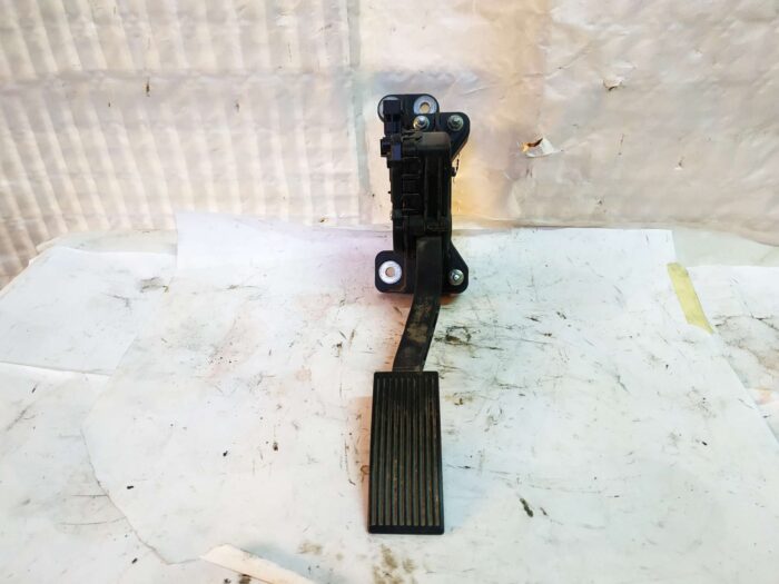 Pedal do acelerador Nissan Pathfinder III