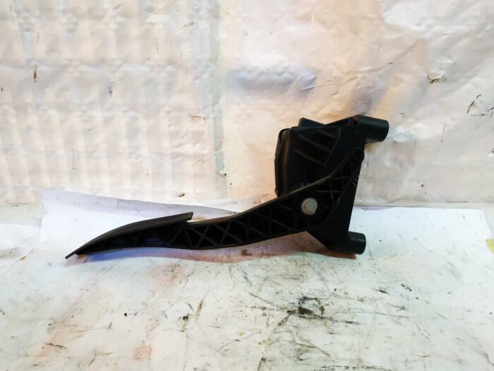 Pedal do acelerador Opel Astra H