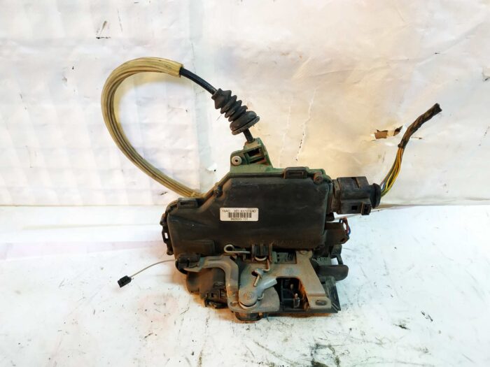 Fechadura dianteira direita Seat Toledo II (1M2)