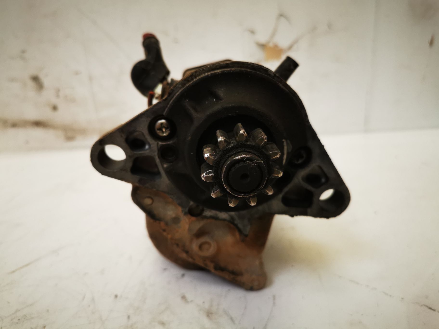 Motor de arranque diesel Land Rover Freelander 2.0 Motor de arranque diesel Land Rover Freelander 2.0