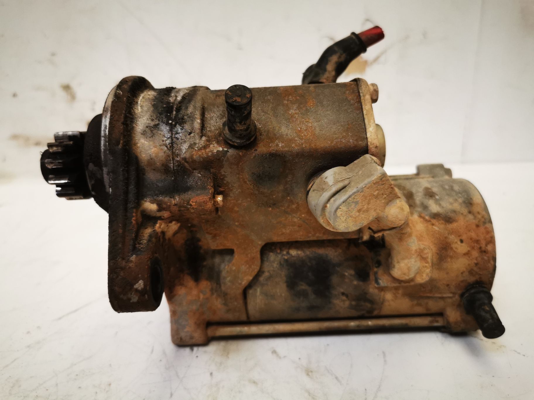 Motor de arranque diesel Land Rover Freelander 2.0 Motor de arranque diesel Land Rover Freelander 2.0