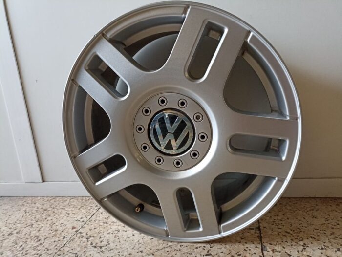 Roda original de alumínio Volkswagen Golf IV R16