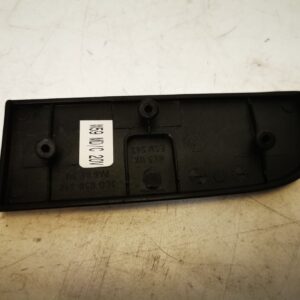 Acabamento direito do porta-luvas Volkswagen Passat B6