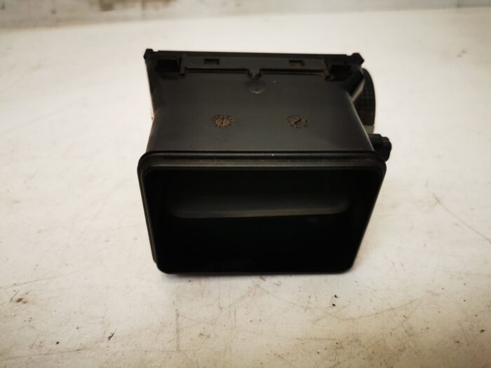 Grelha central de ventilação interior Seat Ibiza II 6K