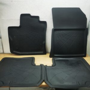 Conjunto completo de tapetes de borracha originais Dacia Lodgy preto