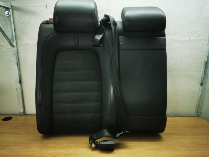 Encosto do banco traseiro direito Volkswagen Passat B6 2007