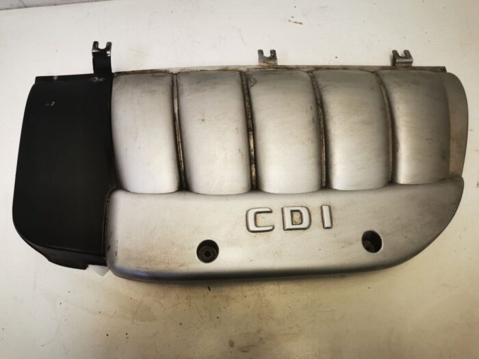 Tampa do motor Mercedes CLK 270CDI
