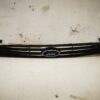Rejilla radiador delantero Ford Focus I con emblema